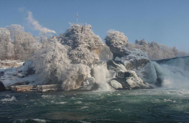 Bir Doğa Harikası: Rheinfall 16