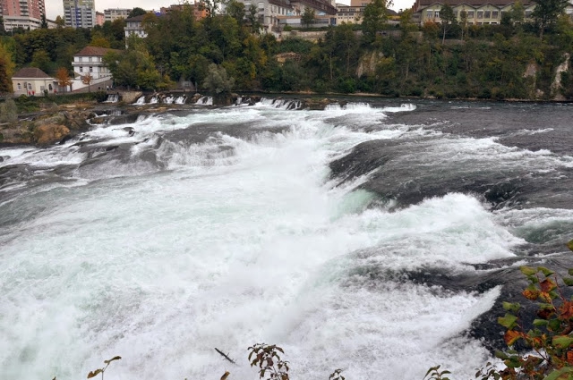 Bir Doğa Harikası: Rheinfall 9