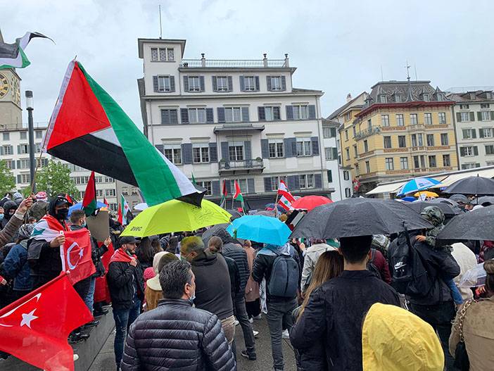 İsrail'in Filistin'e yaptığı saldırılar Zürih’te protesto edildi 3