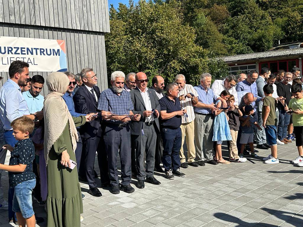 Liestal Kültür Merkezi hizmete başladı 11