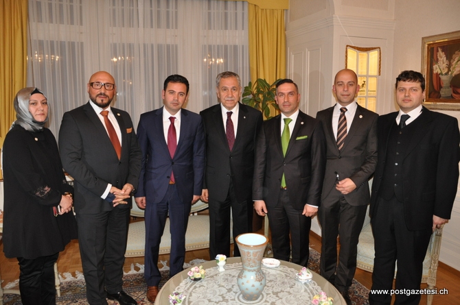 Başbakan Yardımcısı Arınç İsviçre'de STK temsilcileri ile görüştü 8