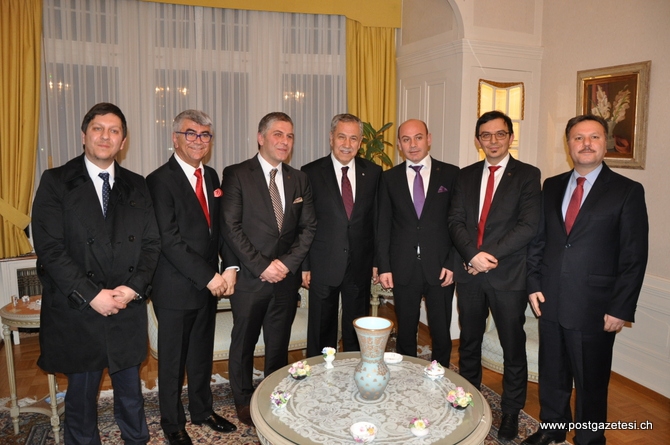 Başbakan Yardımcısı Arınç İsviçre'de STK temsilcileri ile görüştü 9
