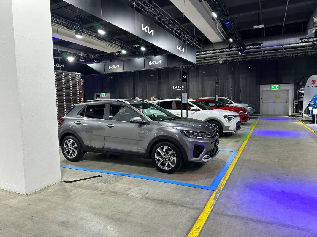 Yeni  elektrikli araçlar Auto Zürih’de görücüye çıktı. 8