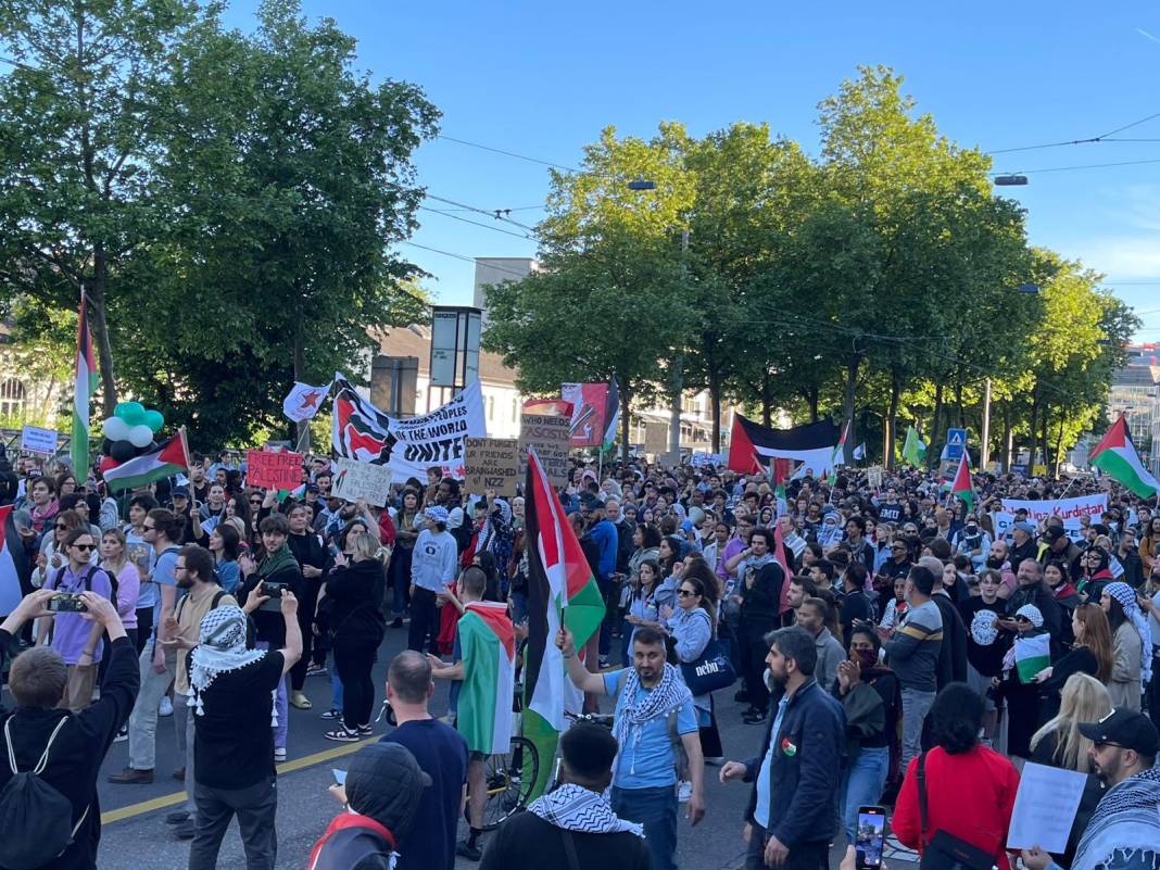 Zürih'te Büyük Protesto: İsrail'in Refah Saldırısına Tepki 1
