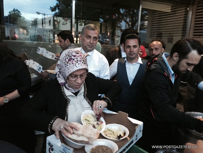 ZÜRİH’İN GÖBEĞİNDE MUHTEŞEM İFTAR 6