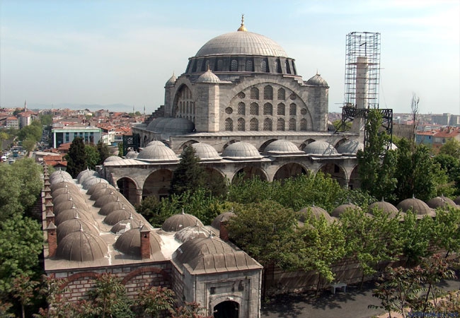 İSTANBULDA GEZİLECEK EN ÖNEMLİ YERLER 18