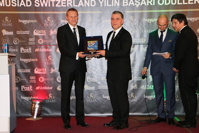 MÜSİAD İsviçre '2017 Yılın Başarı Ödülleri' sahiplerini buldu 136