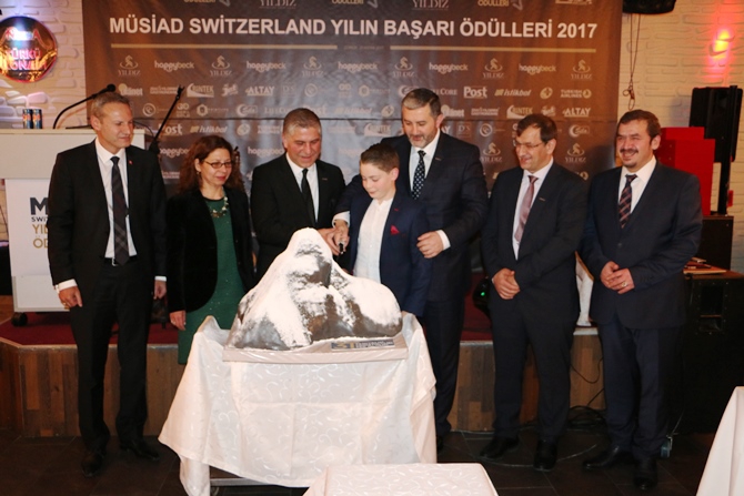 MÜSİAD İsviçre '2017 Yılın Başarı Ödülleri' sahiplerini buldu 90