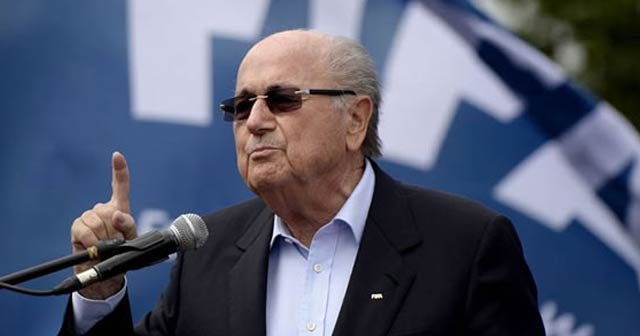 FIFA Başkanı, Sepp Blatter istifa etti