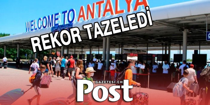 Antalya Havalimanı bayramın ilk günü 1034 uçak trafiğiyle rekor tazeledi