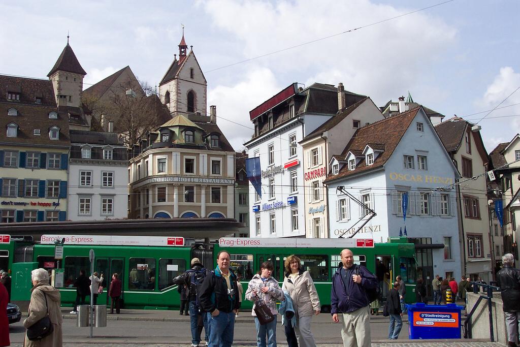 Basel'de Elektrik Kesintisi: Tren İstasyonunda Aksamalar Yaşandı