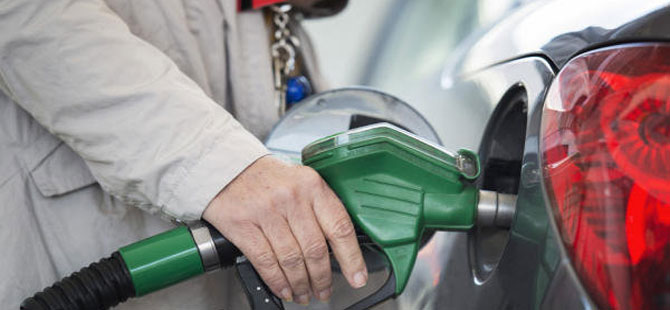 Çok Uluslu Şirketler Benzin Fiyatlarını Yükseltiyor