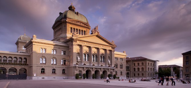 Bern’deki Federal Meydan kapatıldı