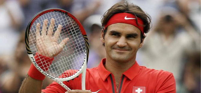 Federer zorlandı ama kazandı!