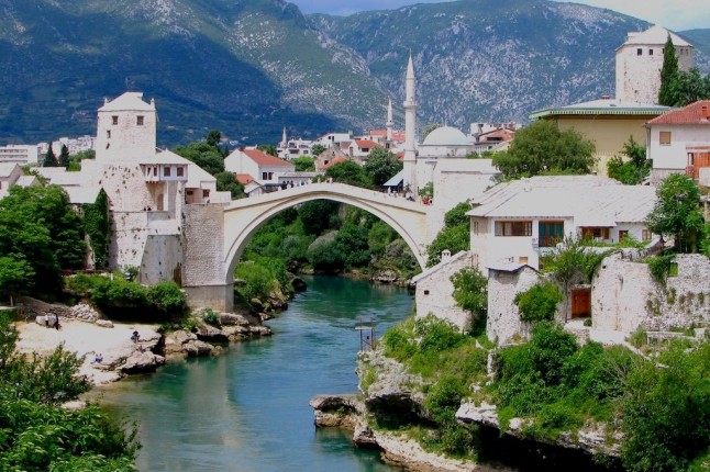 Mostar elden mi gidiyor?